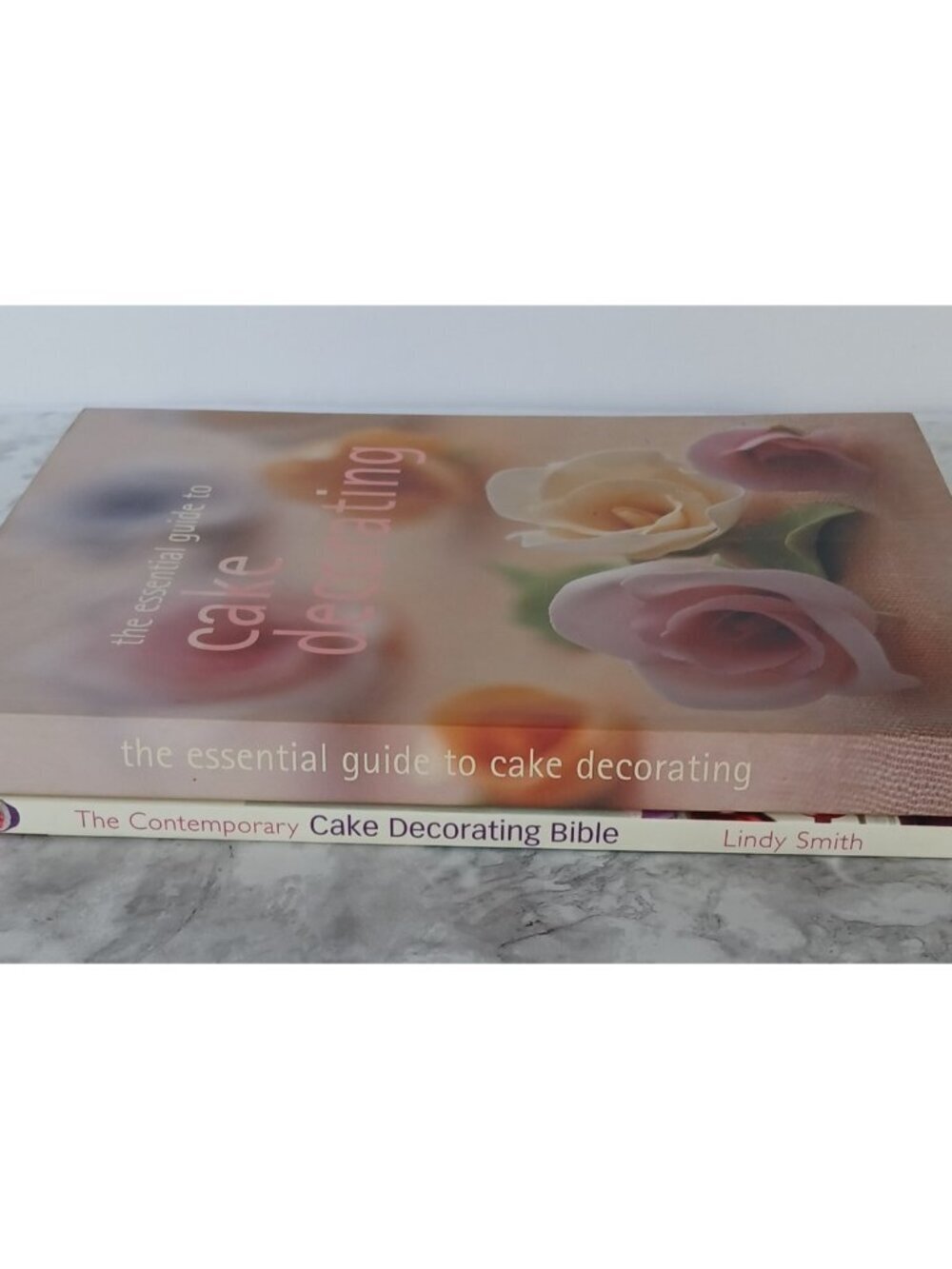 Cake Decorating Book Bundle Beginner to Advanced Baking Guide Set - Picture 4 of 8